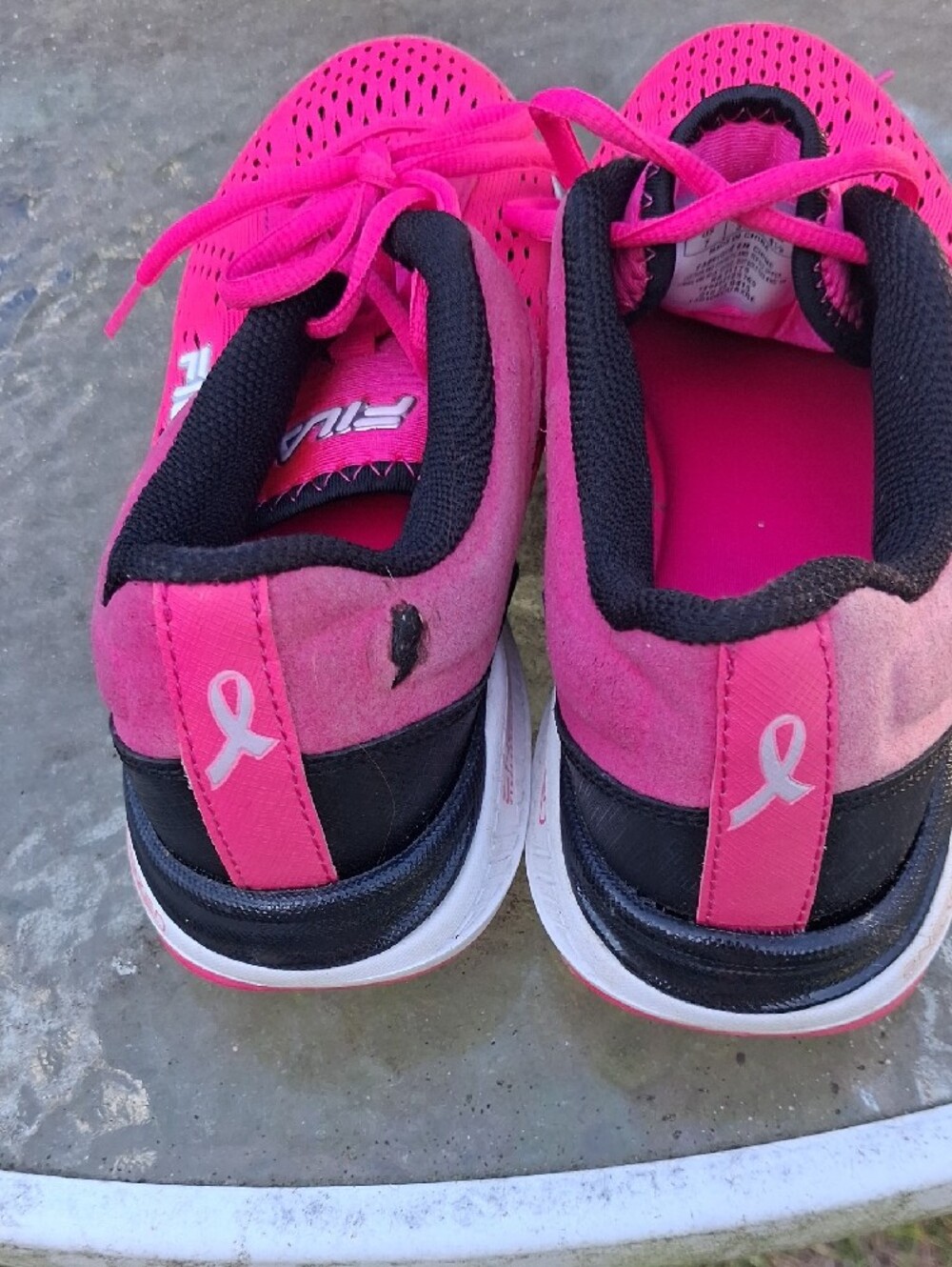 Fila Women Hot Pink Athletic Sneakers - Picture 2 of 6